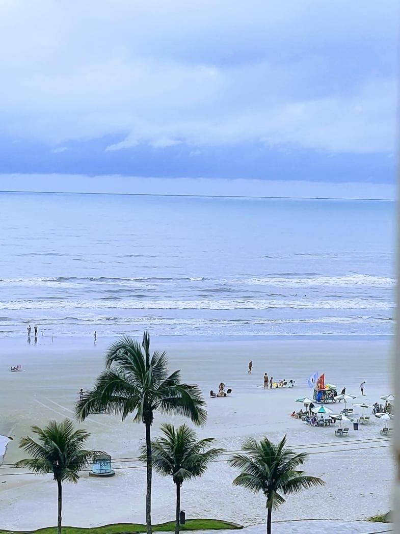 Apto Pe Na Areia Vista Mar 프라이아 그란데 외부 사진
